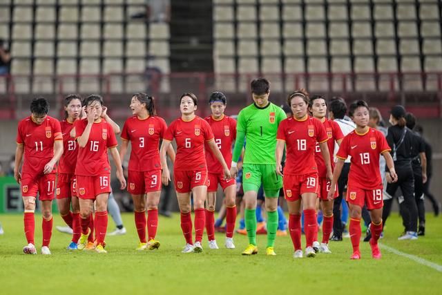 国产精伦一区二区三区