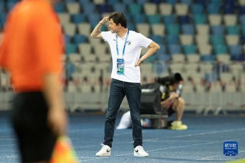 两个小婕子跟我做受