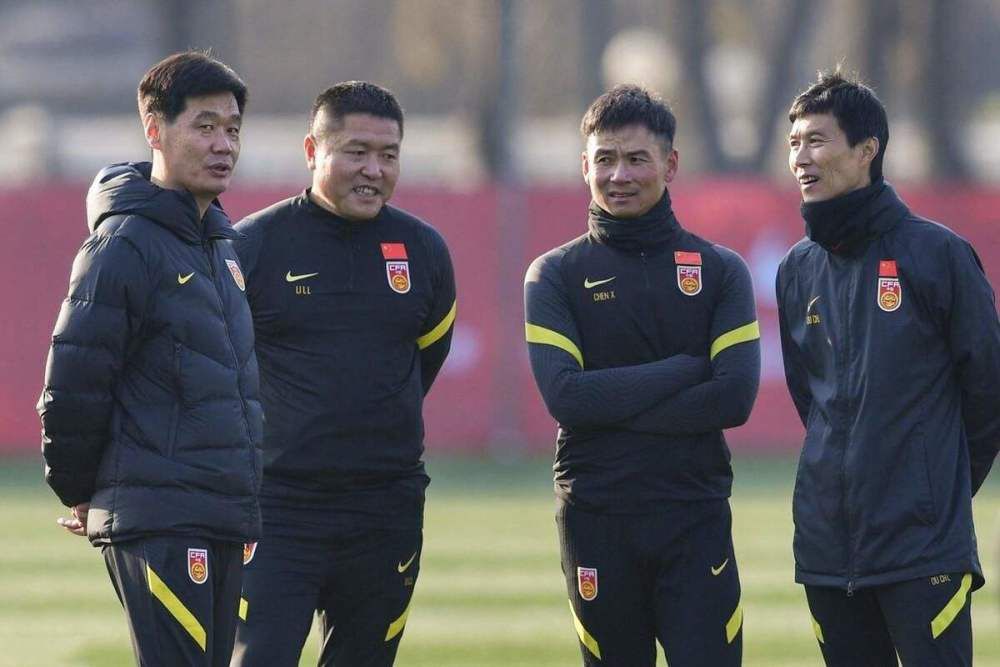 亚洲精品综合久久中文字幕